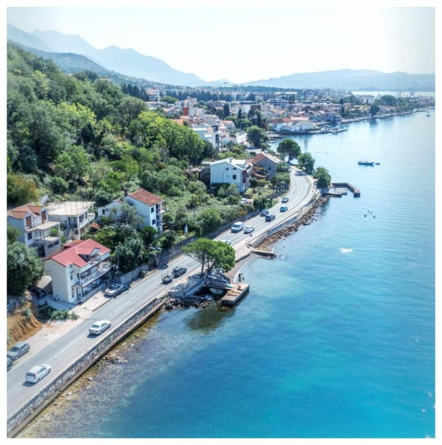 Olive Tree Apartments Tivat Exterior photo